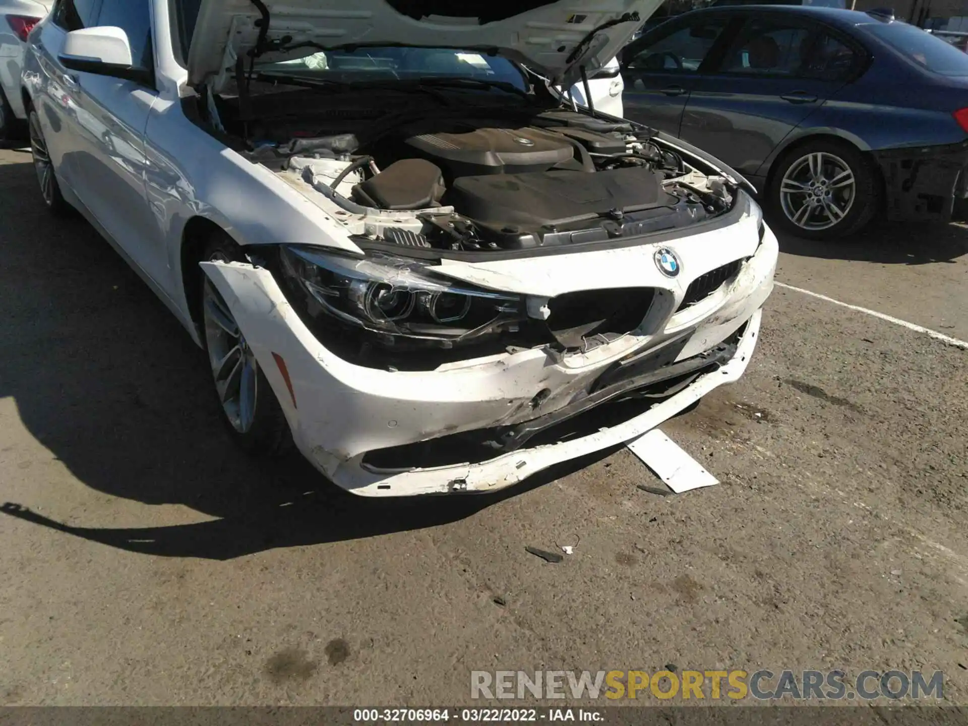 6 Photograph of a damaged car WBA4J1C59KBM15639 BMW 4 SERIES 2019