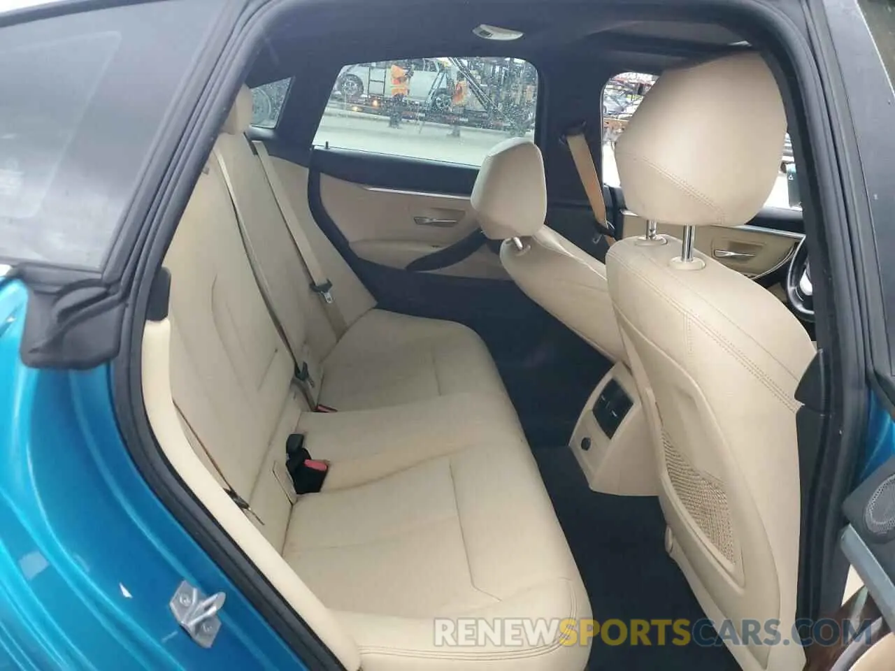 10 Photograph of a damaged car WBA4J1C59KBM18024 BMW 4 SERIES 2019