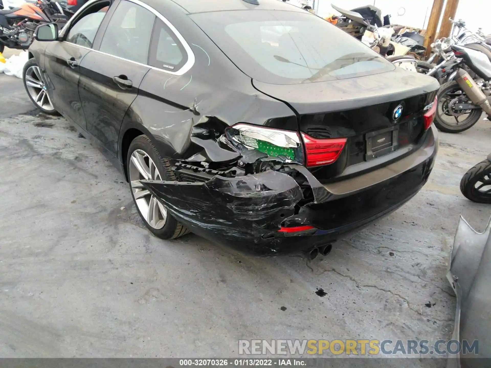 6 Photograph of a damaged car WBA4J1C5XKBM13026 BMW 4 SERIES 2019