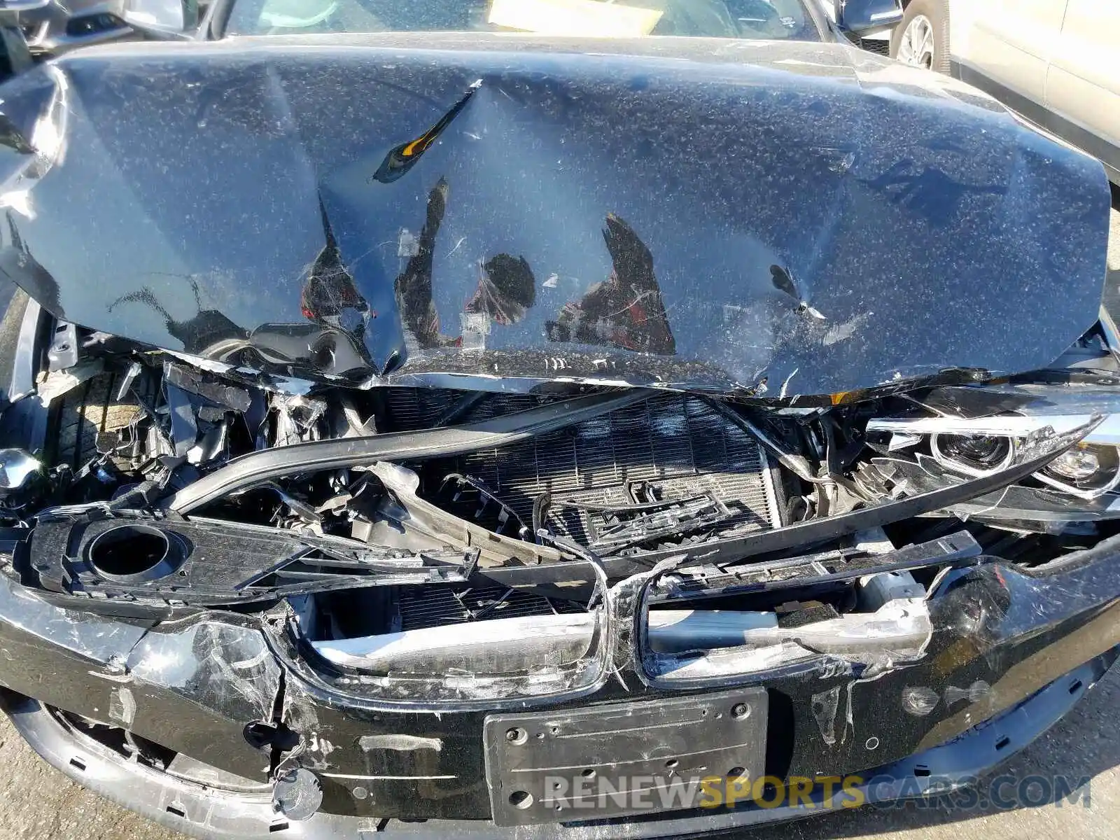 9 Photograph of a damaged car WBA4J1C5XKBM18260 BMW 4 SERIES 2019