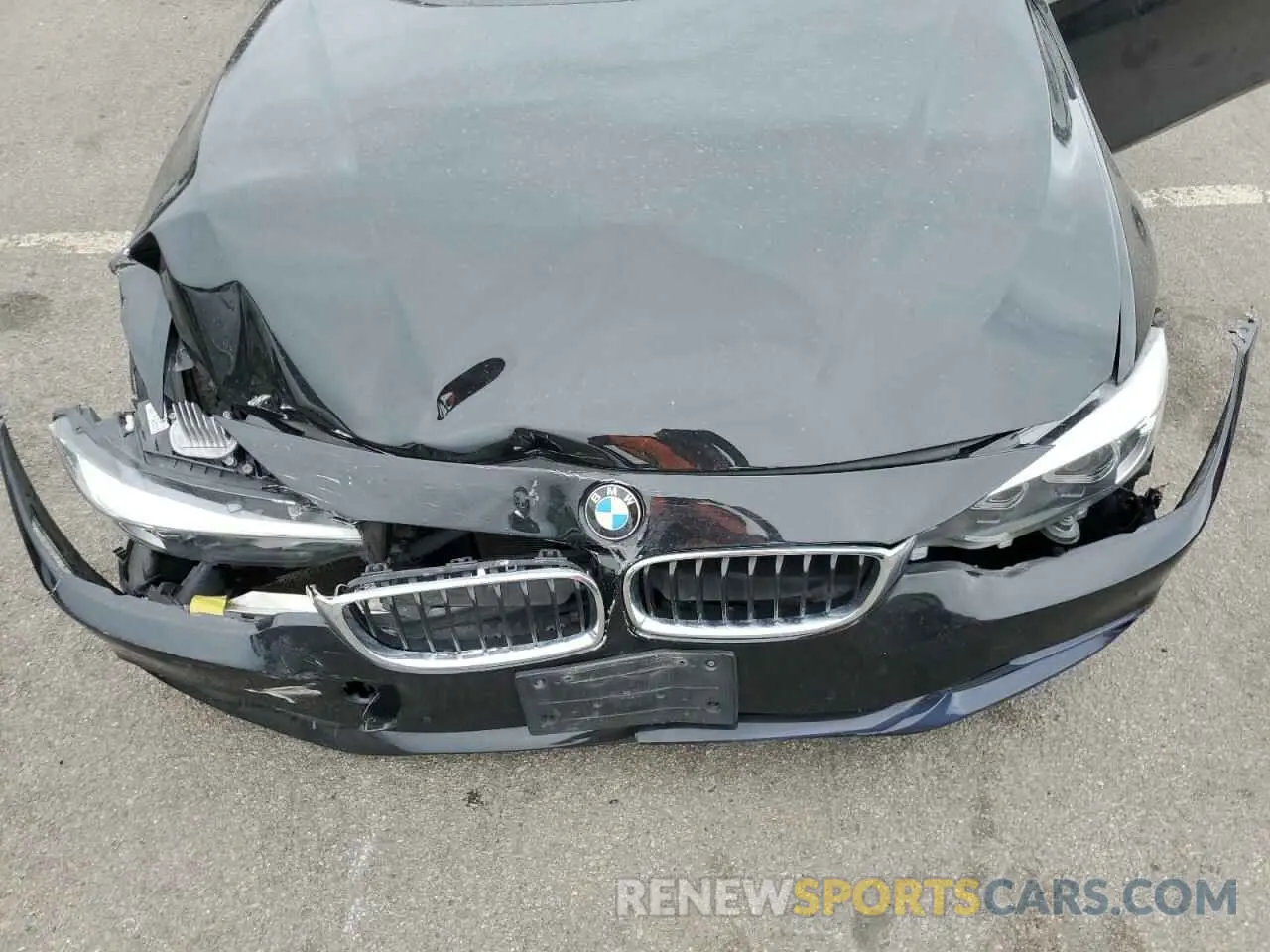 11 Photograph of a damaged car WBA4J3C50KBL06174 BMW 4 SERIES 2019