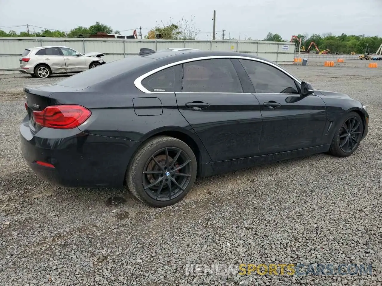 3 Photograph of a damaged car WBA4J3C50KBL10922 BMW 4 SERIES 2019