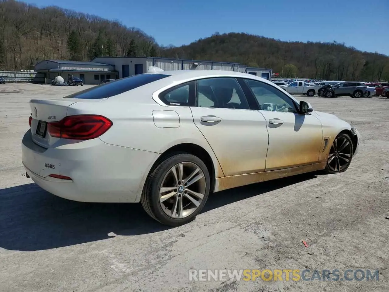 3 Photograph of a damaged car WBA4J3C51KBL06961 BMW 4 SERIES 2019