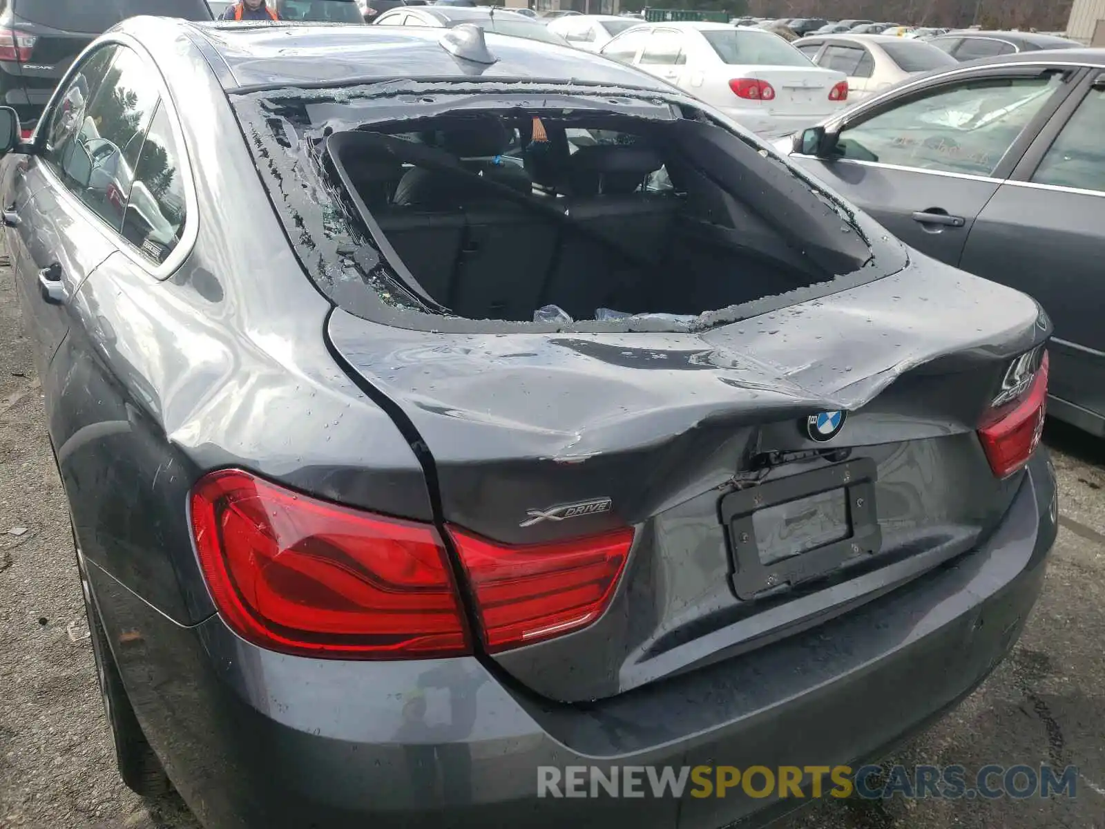 9 Photograph of a damaged car WBA4J3C52KBL07116 BMW 4 SERIES 2019