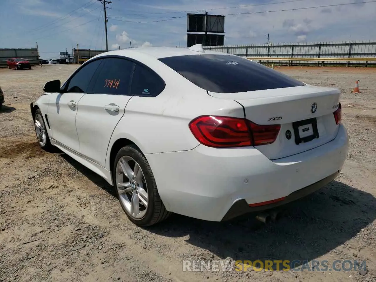 3 Photograph of a damaged car WBA4J3C54KBL05223 BMW 4 SERIES 2019