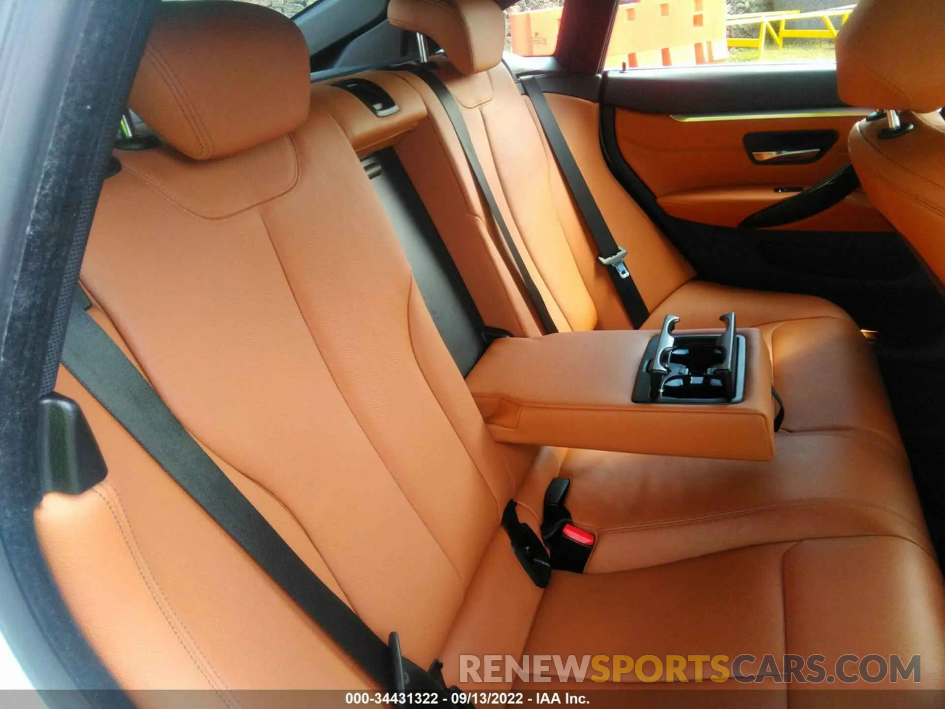 8 Photograph of a damaged car WBA4J3C54KBL06405 BMW 4 SERIES 2019