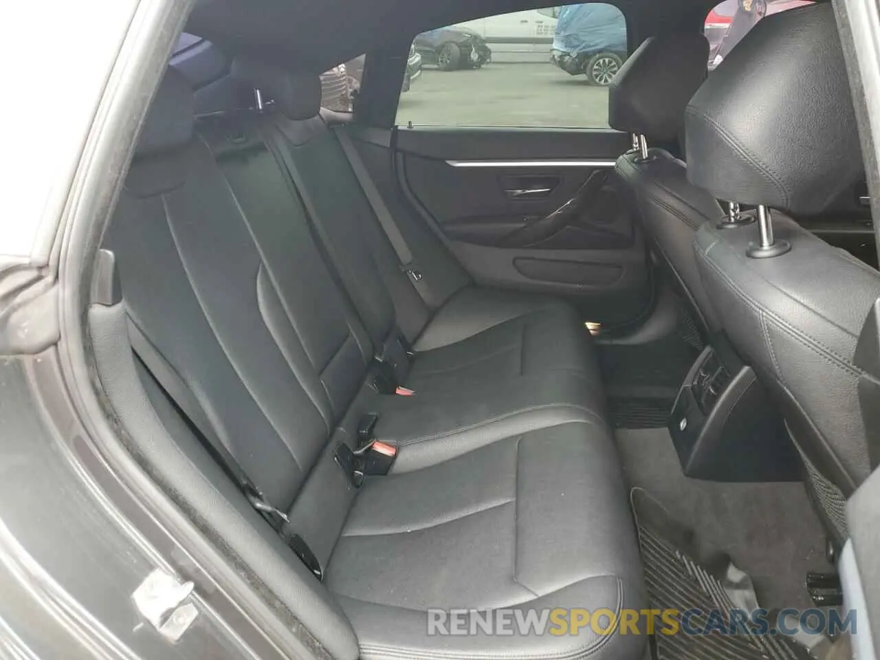 10 Photograph of a damaged car WBA4J3C55KBL10835 BMW 4 SERIES 2019