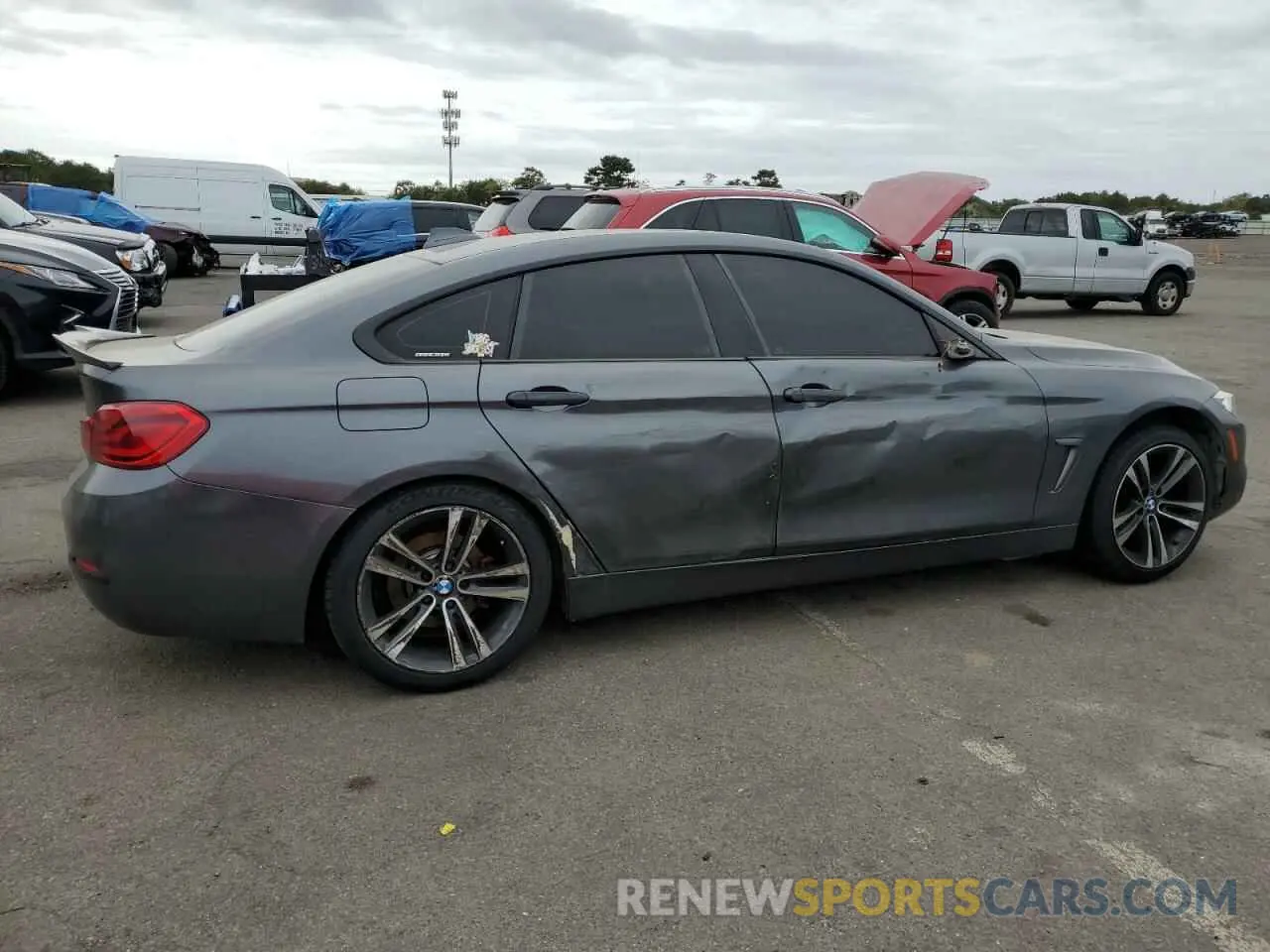 3 Photograph of a damaged car WBA4J3C55KBL10835 BMW 4 SERIES 2019