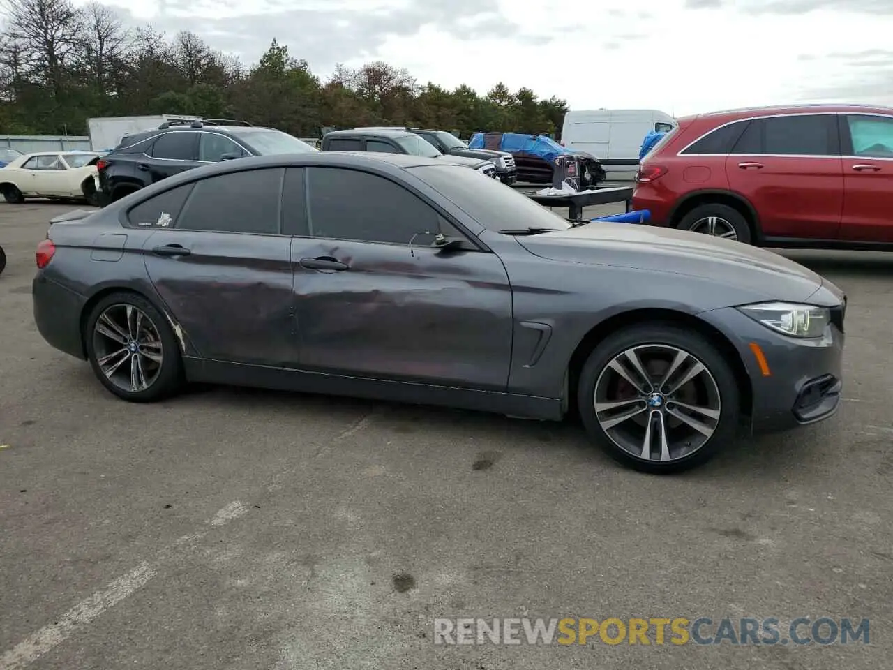 4 Photograph of a damaged car WBA4J3C55KBL10835 BMW 4 SERIES 2019