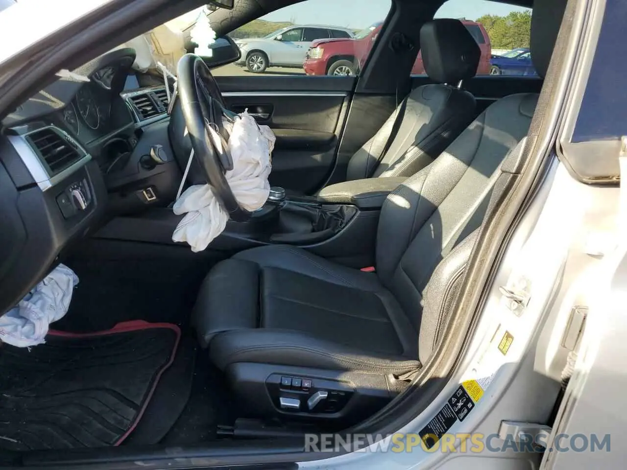 7 Photograph of a damaged car WBA4J3C58KBL08545 BMW 4 SERIES 2019