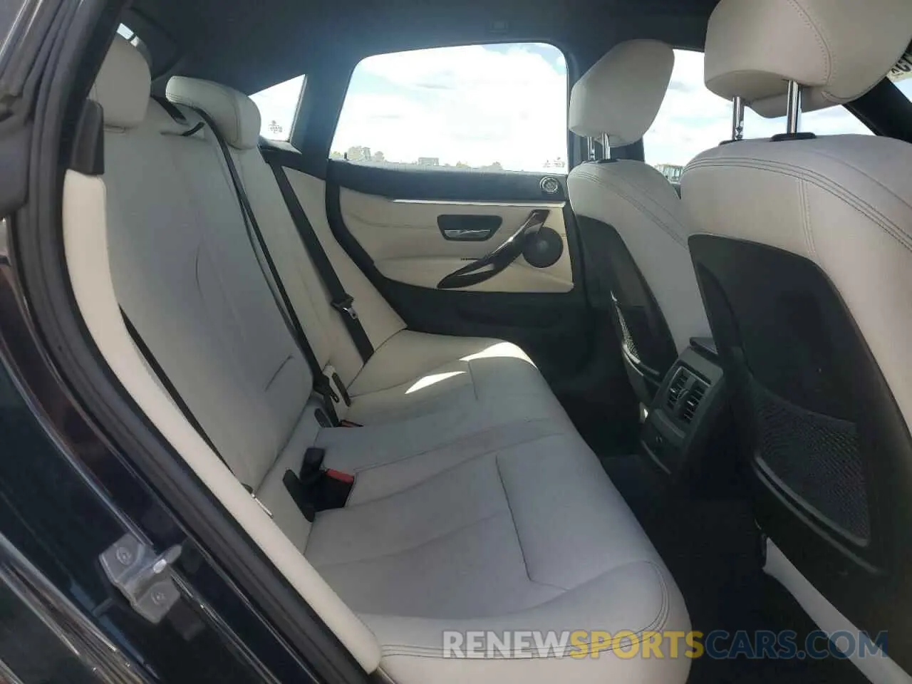 10 Photograph of a damaged car WBA4J3C59KBL07291 BMW 4 SERIES 2019