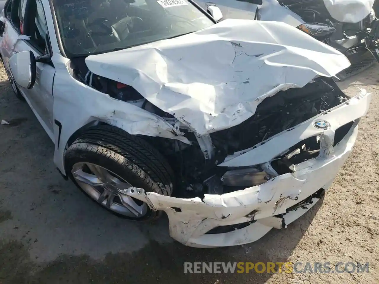 9 Photograph of a damaged car WBA4J5C50KBM65367 BMW 4 SERIES 2019