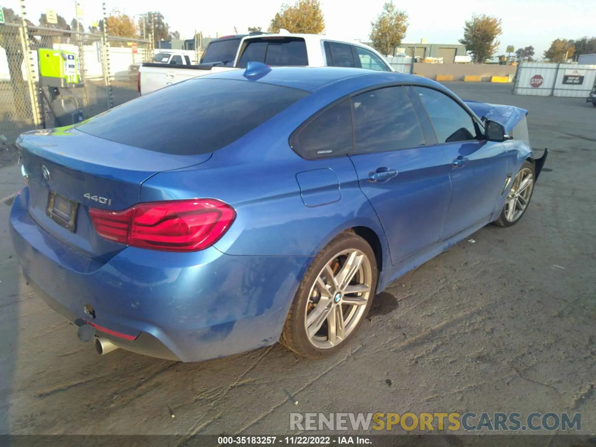 4 Photograph of a damaged car WBA4J5C56KBM65082 BMW 4 SERIES 2019