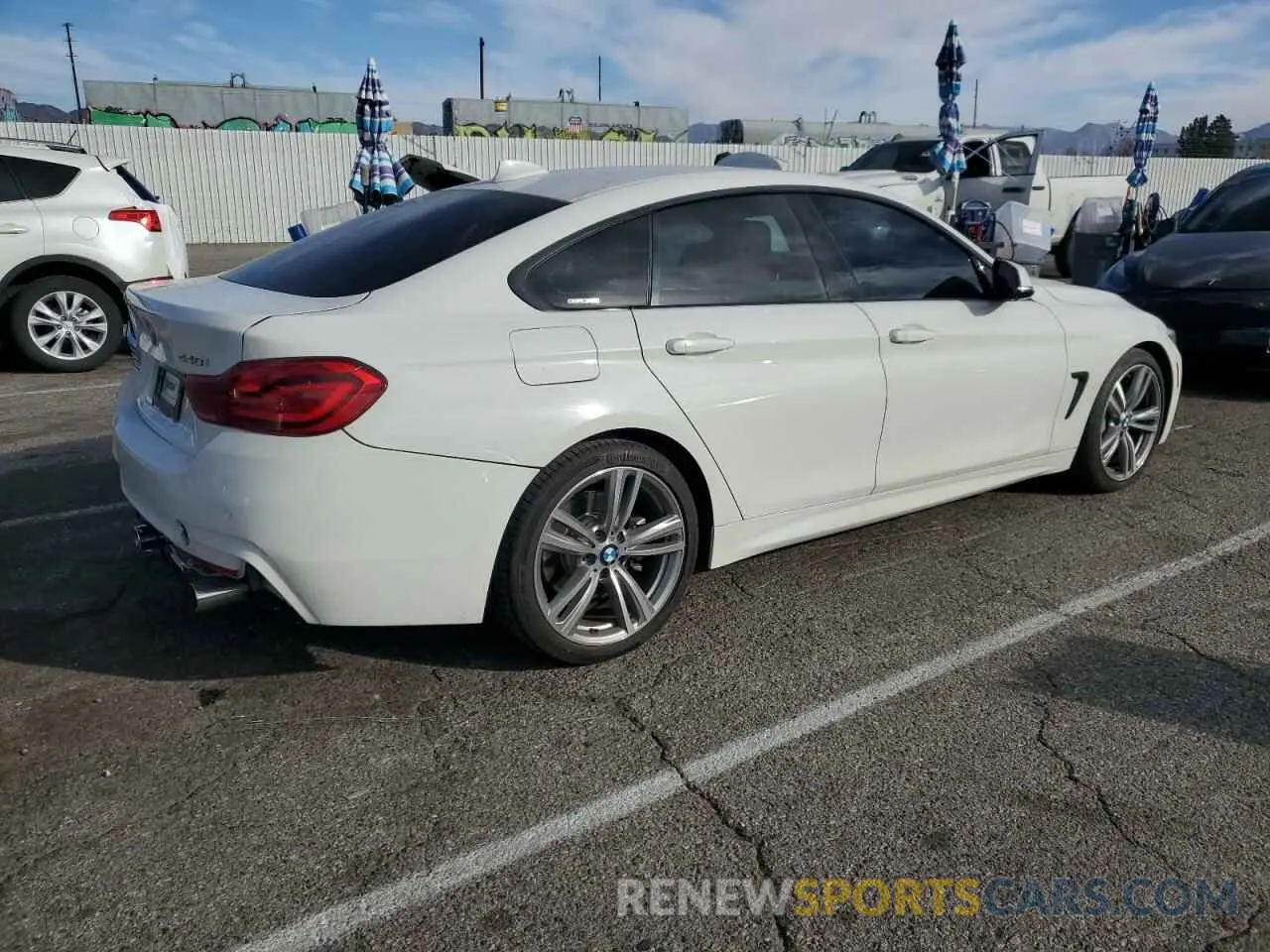 3 Photograph of a damaged car WBA4J5C56KBU79046 BMW 4 SERIES 2019