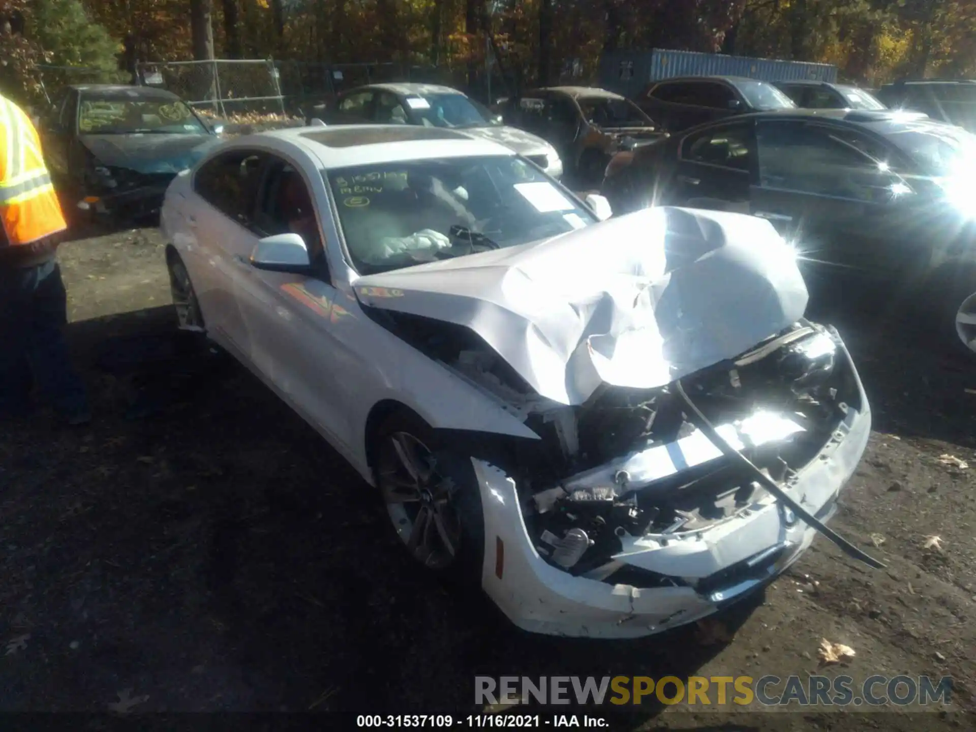 1 Photograph of a damaged car WBA4J5C5XKBM65554 BMW 4 SERIES 2019