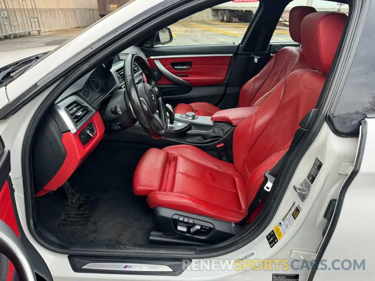 13 Photograph of a damaged car WBA4J7C54KBM74665 BMW 4 SERIES 2019