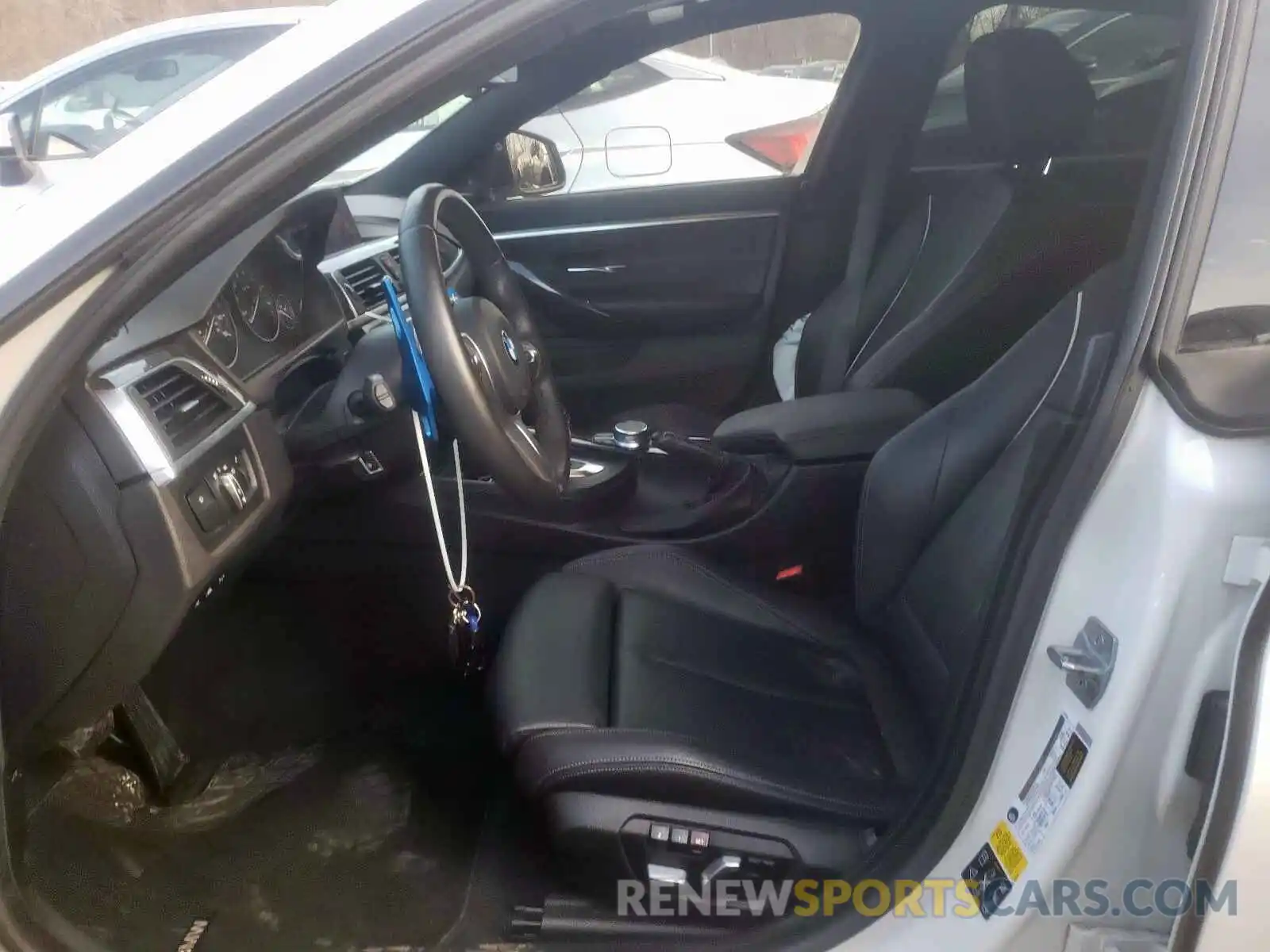 5 Photograph of a damaged car WBA4J7C55KBM74822 BMW 4 SERIES 2019