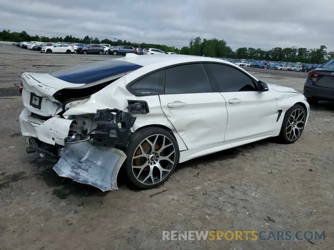 3 Photograph of a damaged car WBA4J7C55KBM74884 BMW 4 SERIES 2019