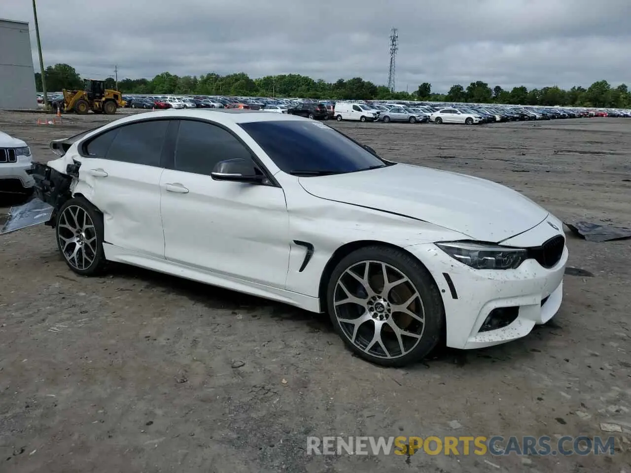 4 Photograph of a damaged car WBA4J7C55KBM74884 BMW 4 SERIES 2019