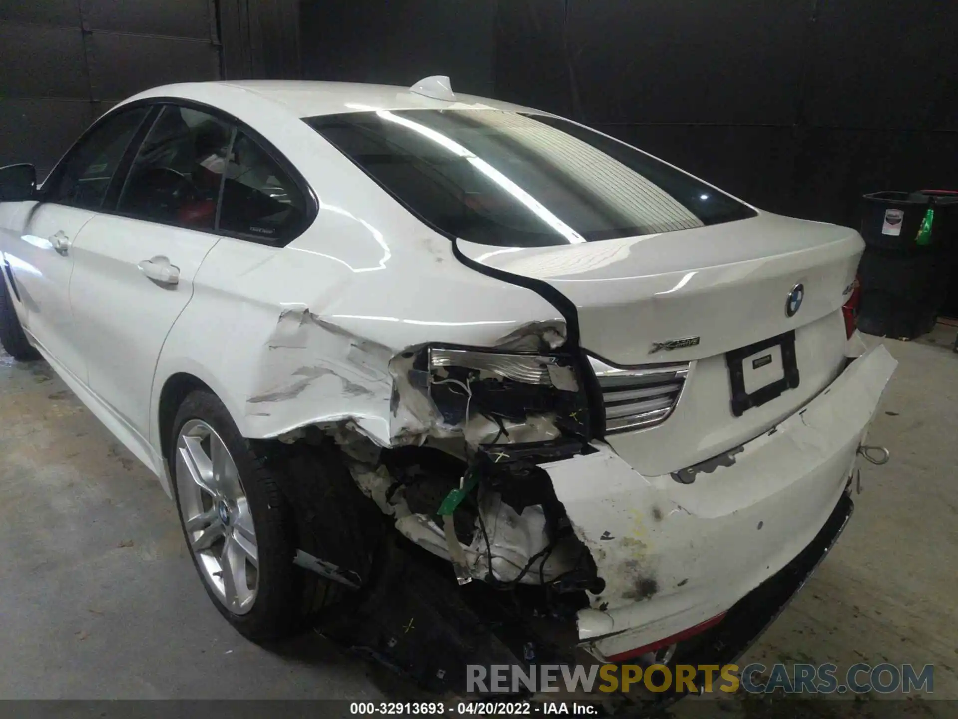 6 Photograph of a damaged car WBA4J7C57KBM74496 BMW 4 SERIES 2019