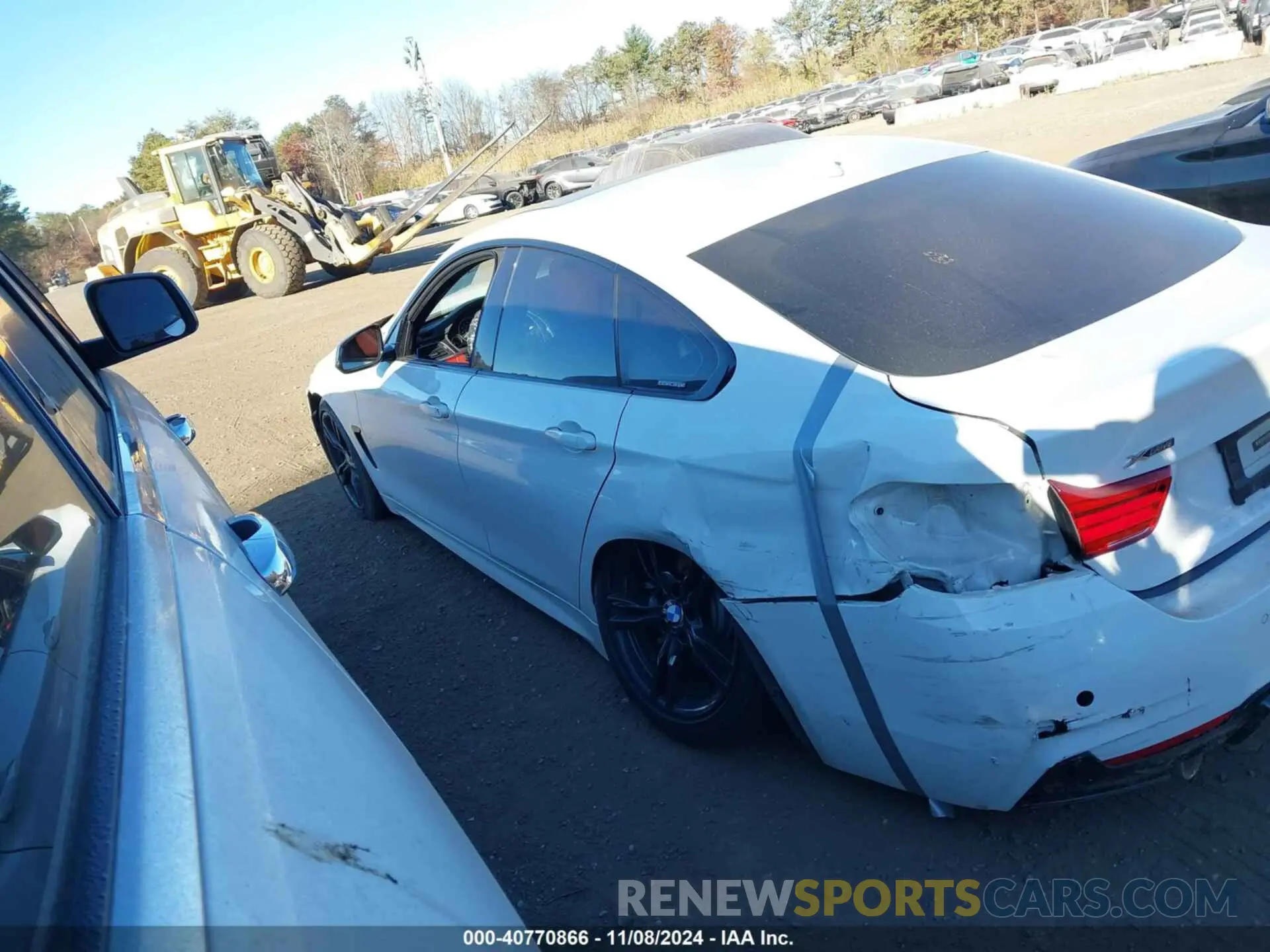14 Photograph of a damaged car WBA4J7C57KBM74773 BMW 4 SERIES 2019