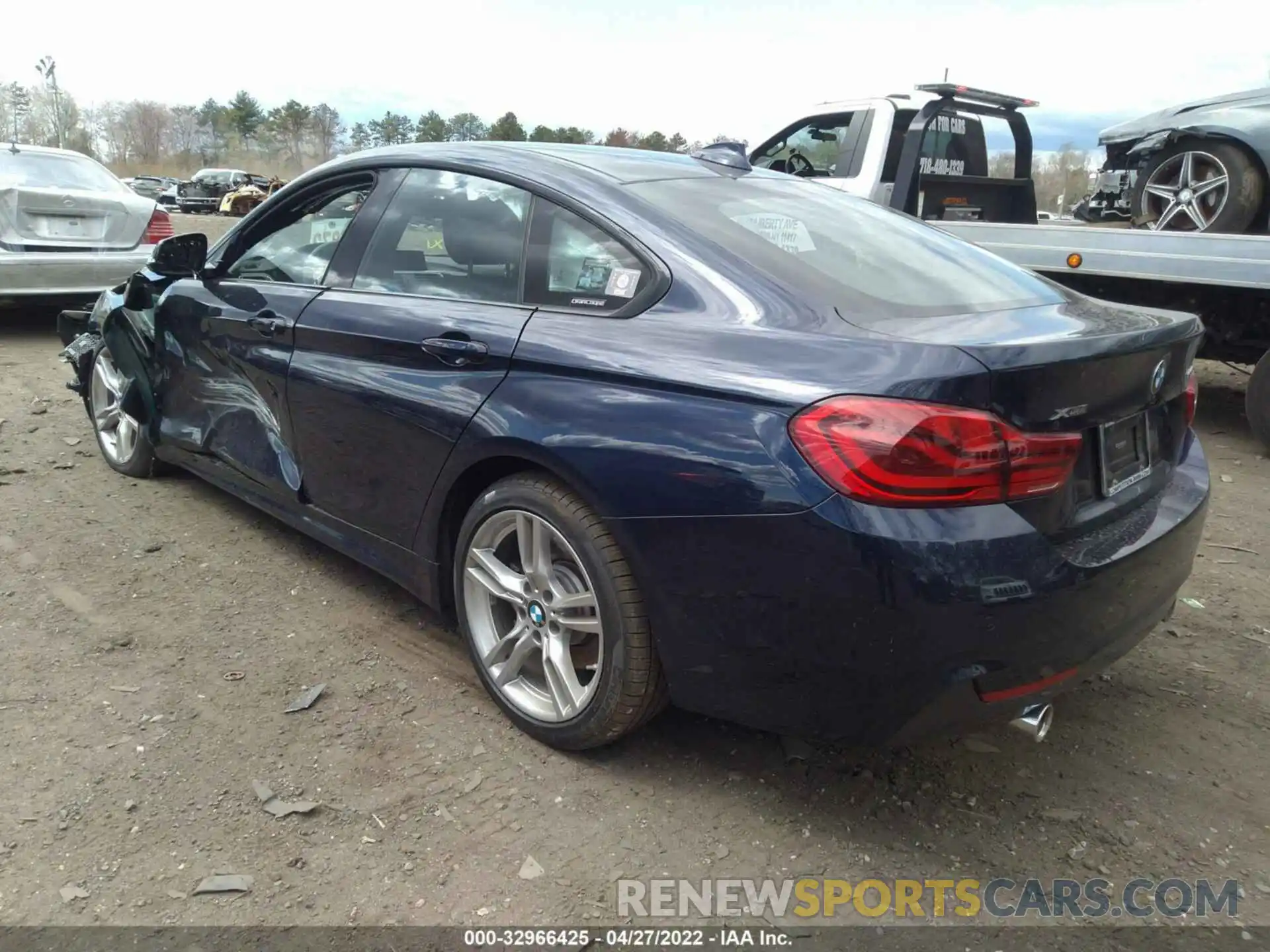 3 Photograph of a damaged car WBA4J7C59KBM76122 BMW 4 SERIES 2019