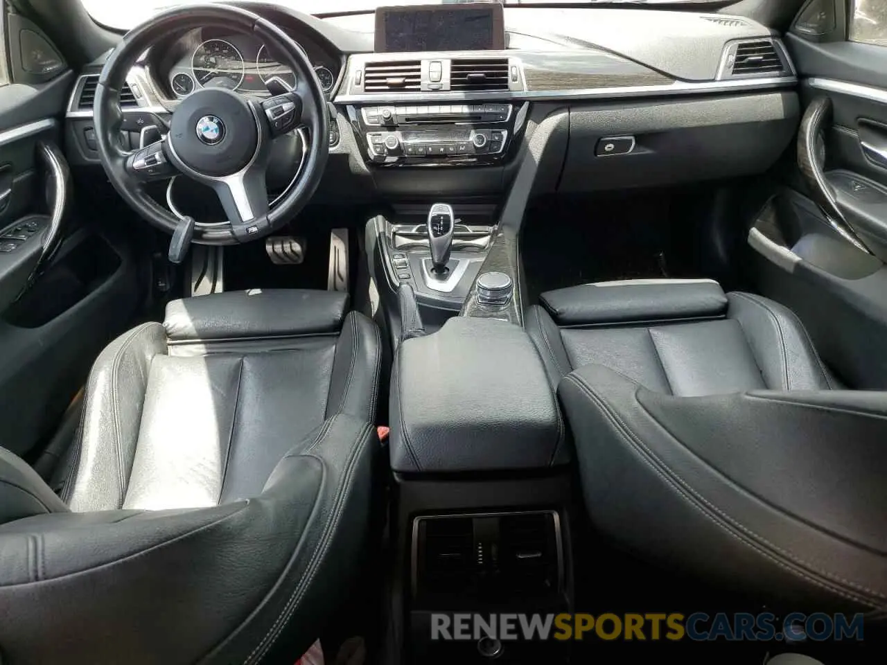 8 Photograph of a damaged car WBA4J7C5XKBM74508 BMW 4 SERIES 2019