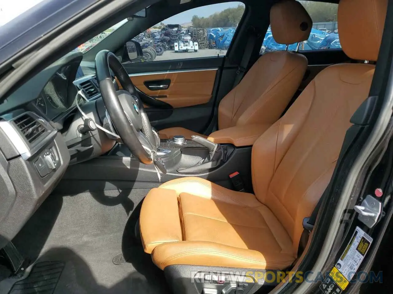 7 Photograph of a damaged car WBA4J7C5XKBM75903 BMW 4 SERIES 2019