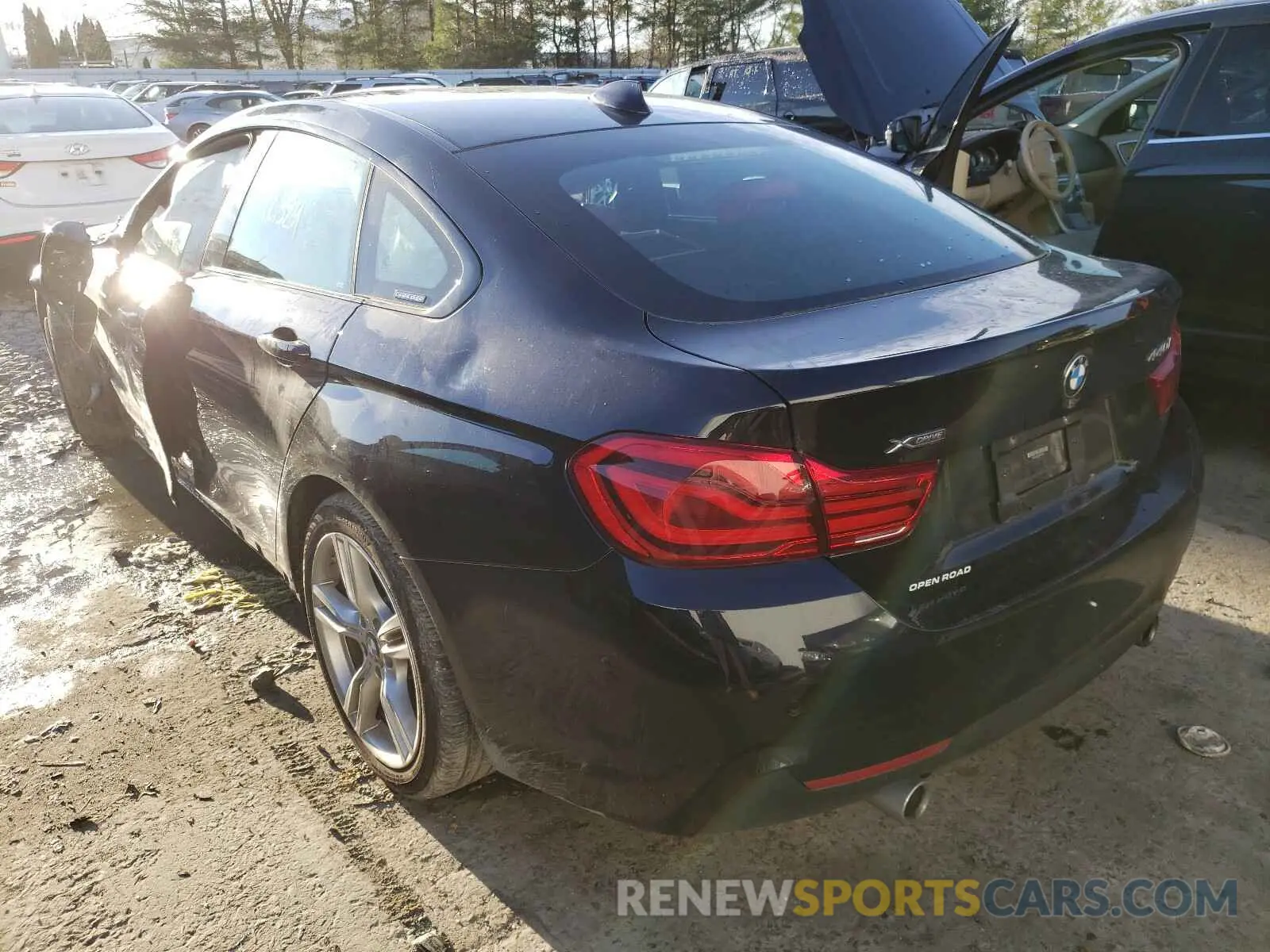 3 Photograph of a damaged car WBA4J7C5XKBM76646 BMW 4 SERIES 2019