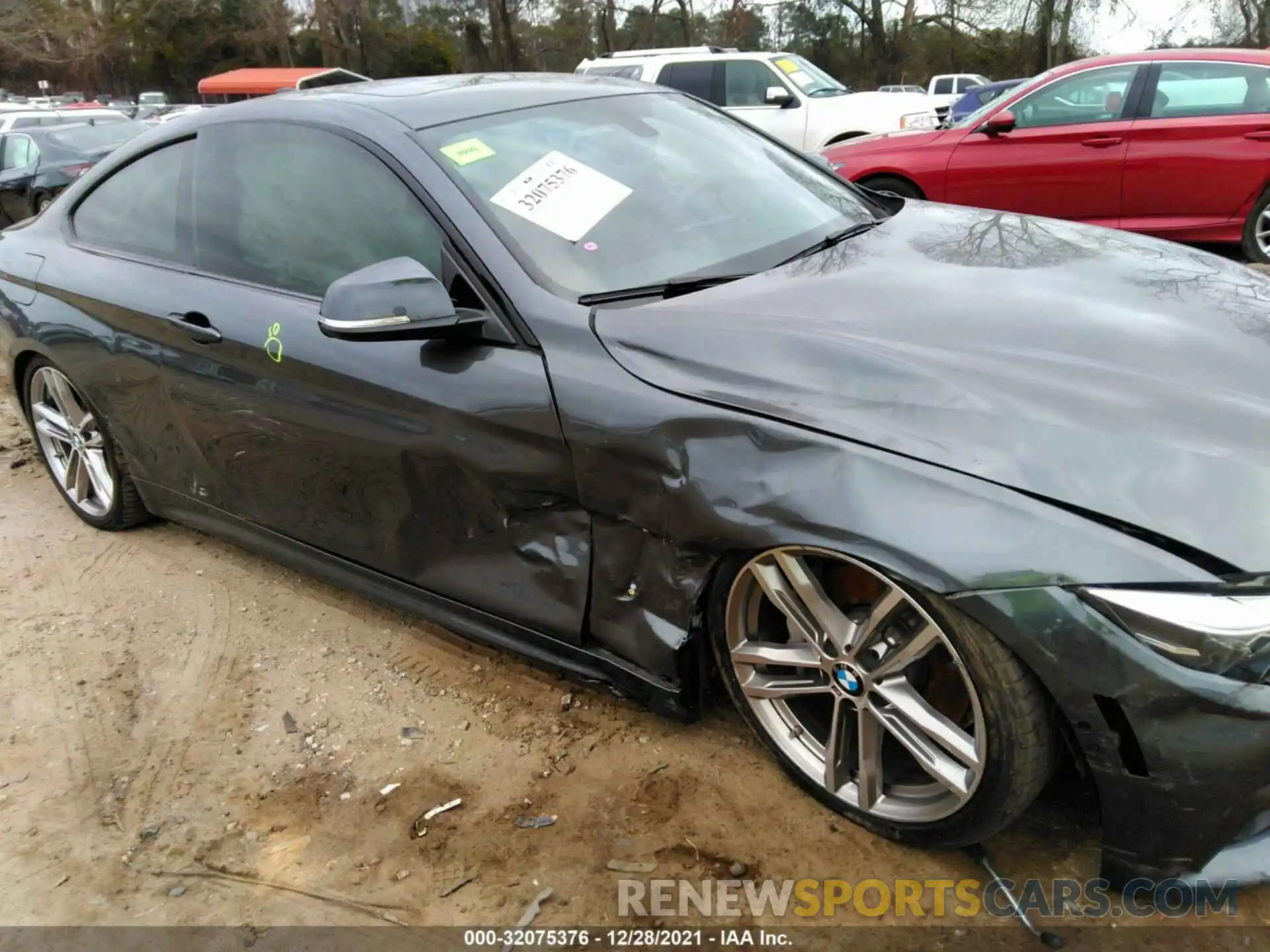 6 Photograph of a damaged car WBA4W3C53KAF92225 BMW 4 SERIES 2019