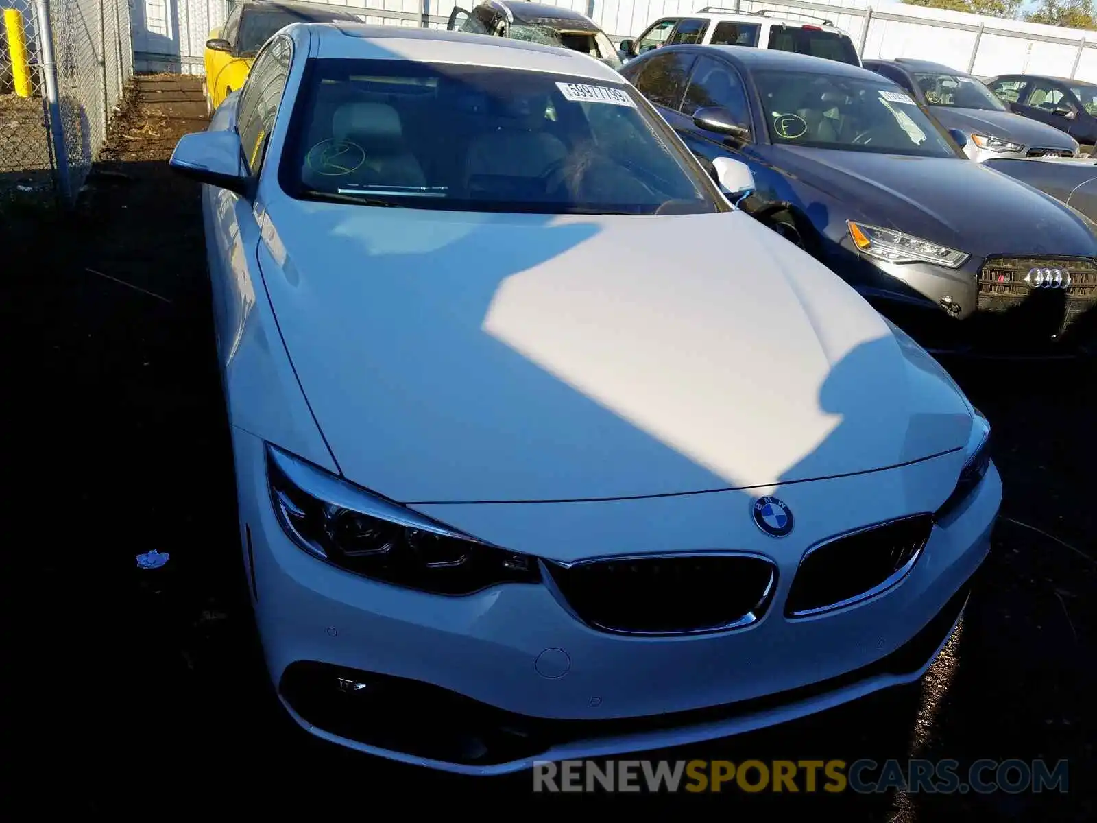 9 Photograph of a damaged car WBA4W3C54KAG91412 BMW 4 SERIES 2019