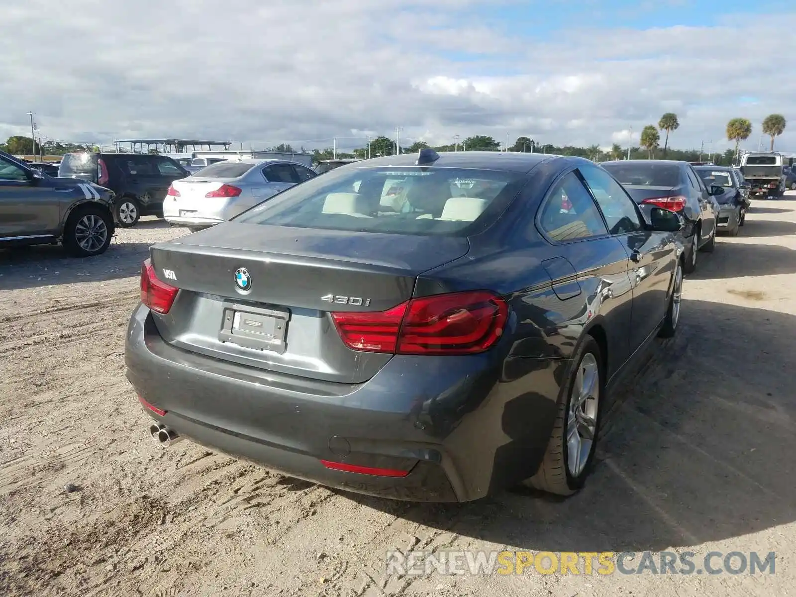 4 Photograph of a damaged car WBA4W3C55KAF92811 BMW 4 SERIES 2019