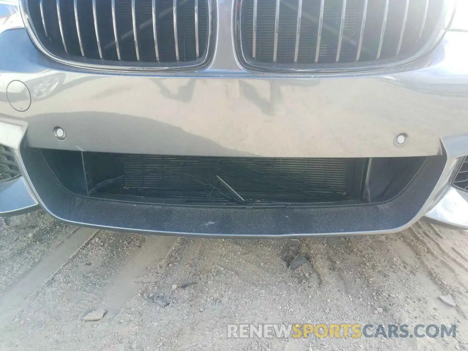 9 Photograph of a damaged car WBA4W3C55KAF92811 BMW 4 SERIES 2019