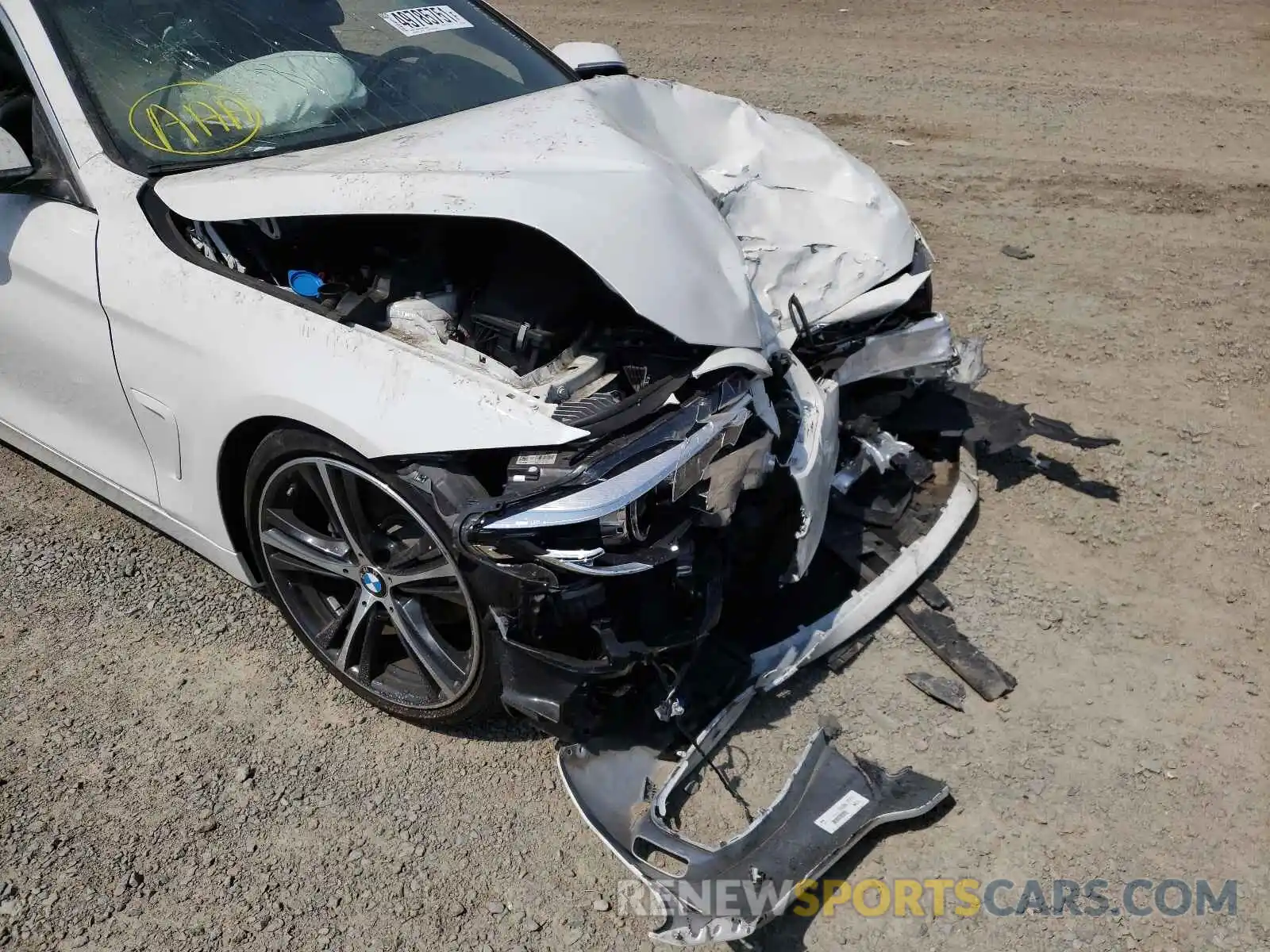 9 Photograph of a damaged car WBA4W3C55KAF92887 BMW 4 SERIES 2019