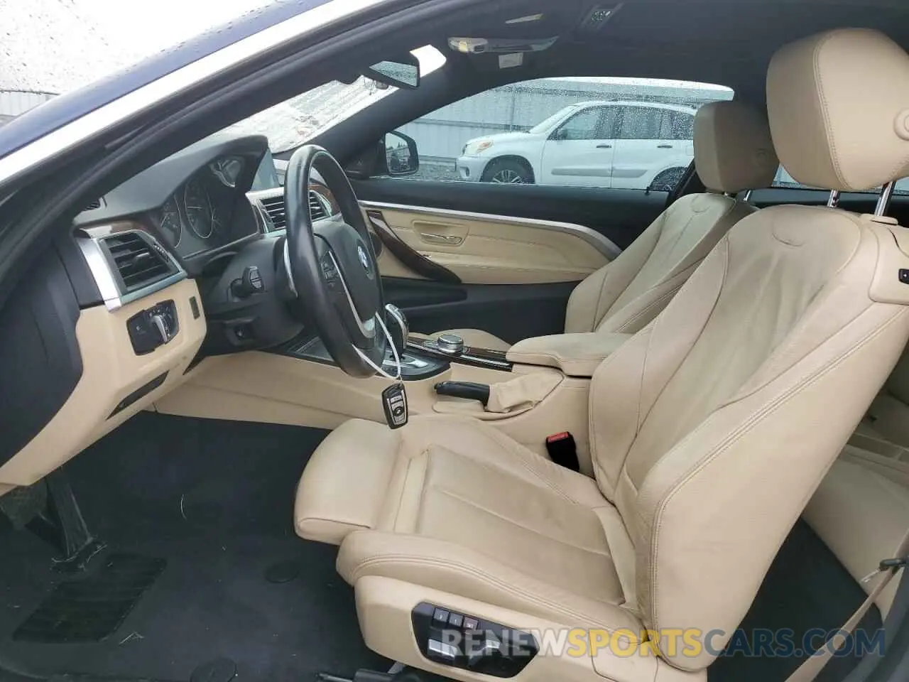 7 Photograph of a damaged car WBA4W3C56KAF92901 BMW 4 SERIES 2019