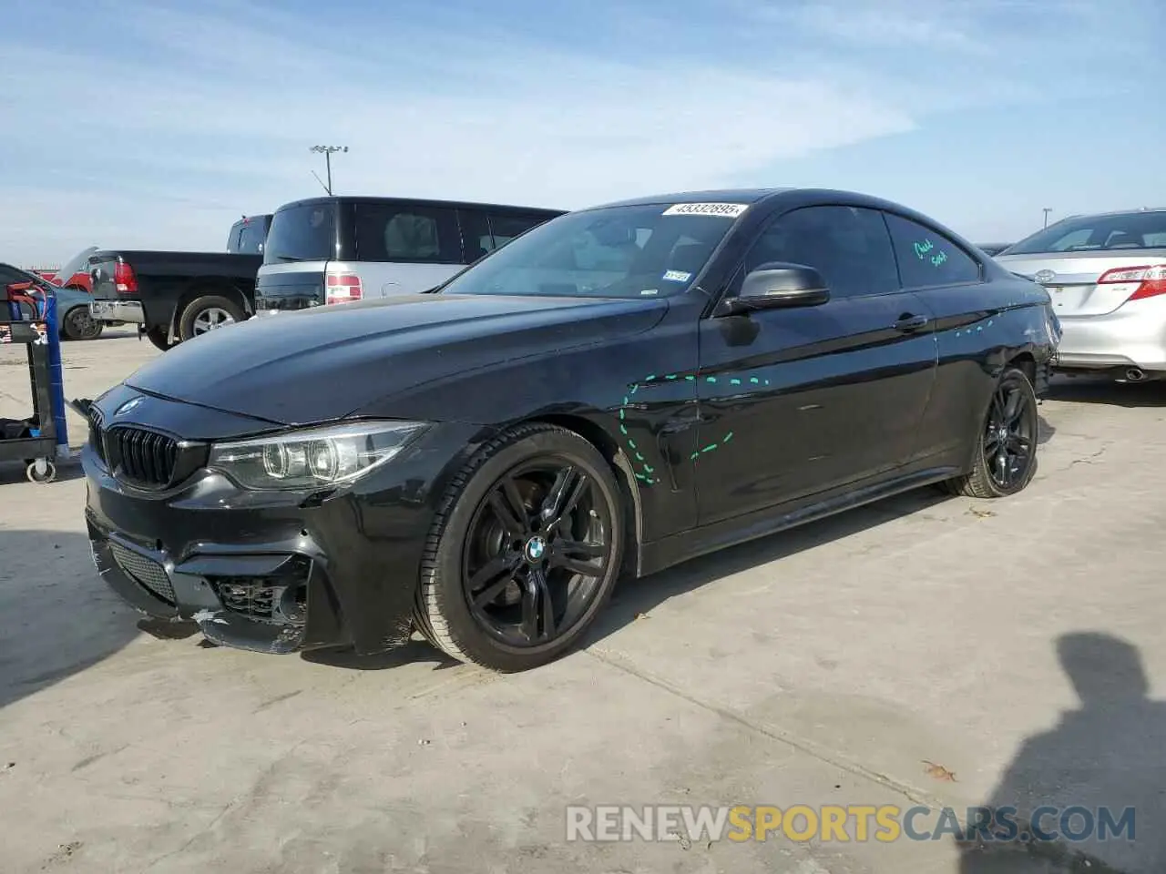 1 Photograph of a damaged car WBA4W3C57KAF92003 BMW 4 SERIES 2019