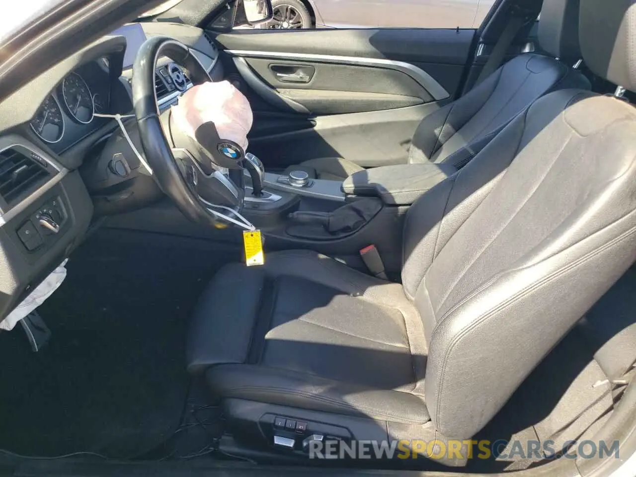 7 Photograph of a damaged car WBA4W3C57KAF93393 BMW 4 SERIES 2019