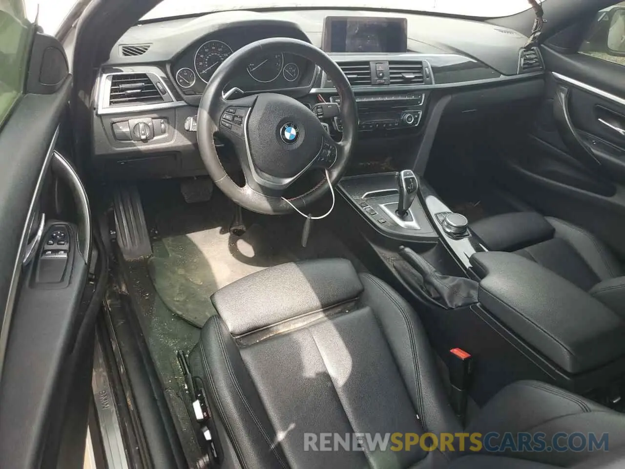 8 Photograph of a damaged car WBA4W3C59KAF92651 BMW 4 SERIES 2019