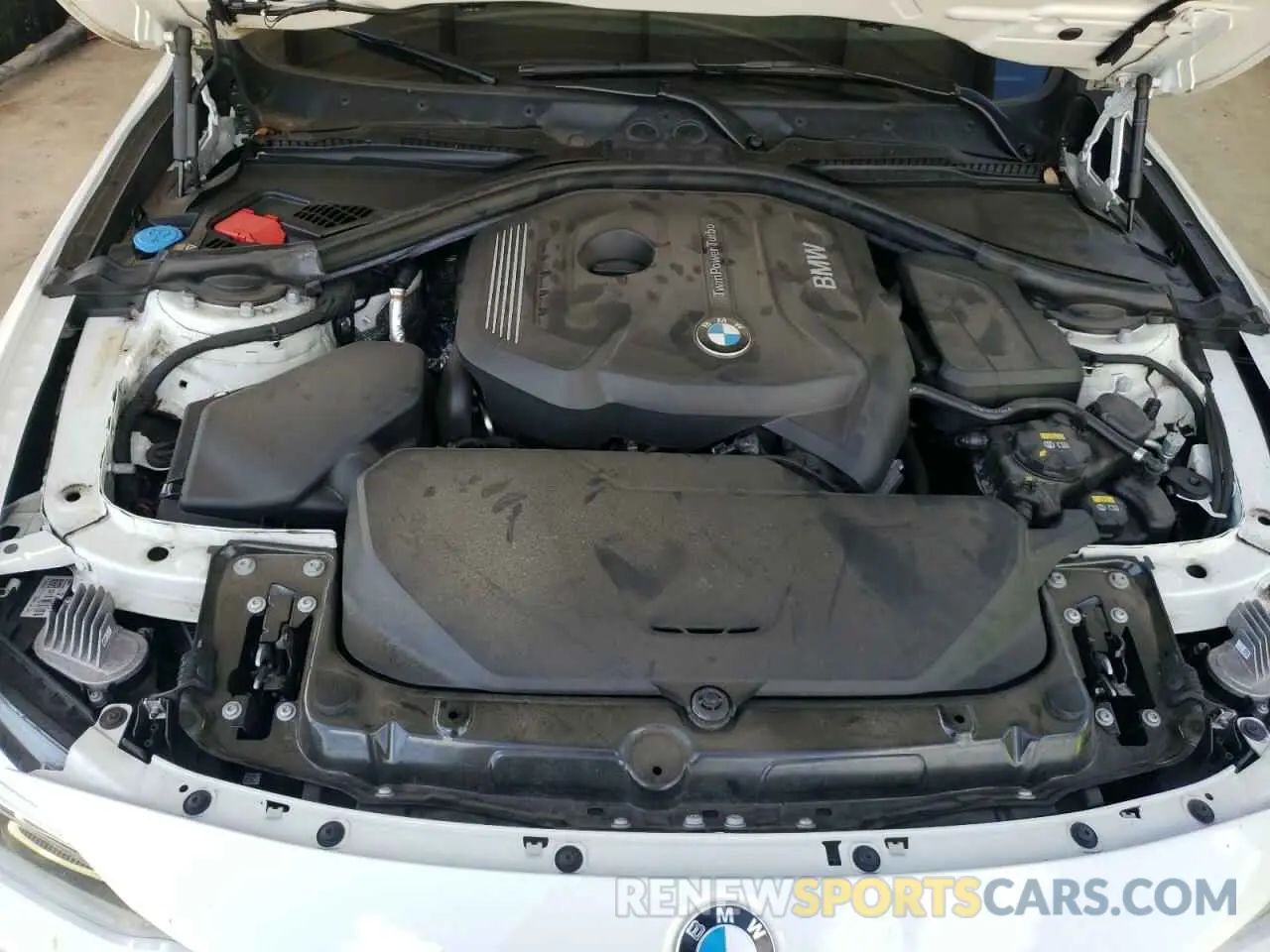 11 Photograph of a damaged car WBA4W3C59KAF93668 BMW 4 SERIES 2019