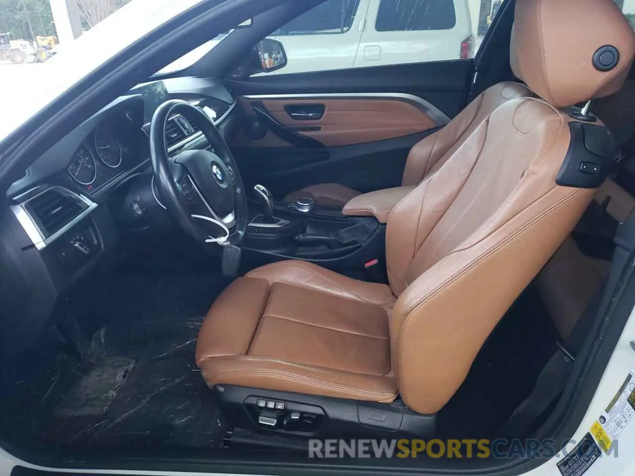 7 Photograph of a damaged car WBA4W3C59KAF93668 BMW 4 SERIES 2019