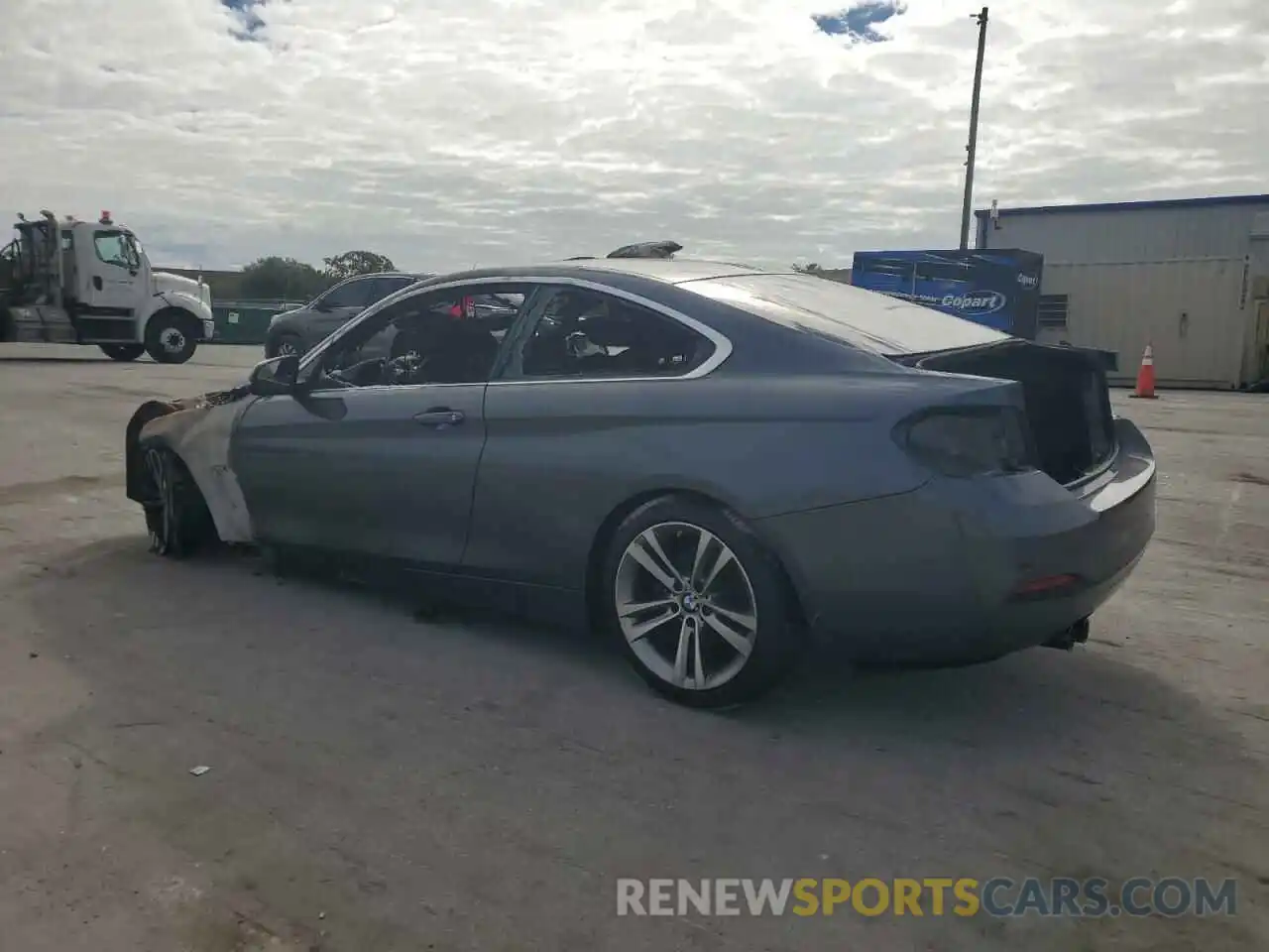 2 Photograph of a damaged car WBA4W3C5XKAF92075 BMW 4 SERIES 2019