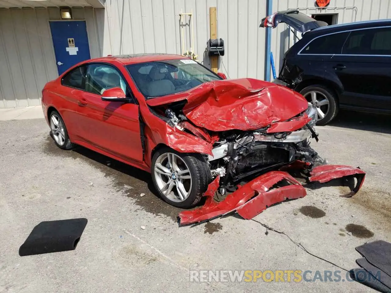 4 Photograph of a damaged car WBA4W5C56KAE51077 BMW 4 SERIES 2019