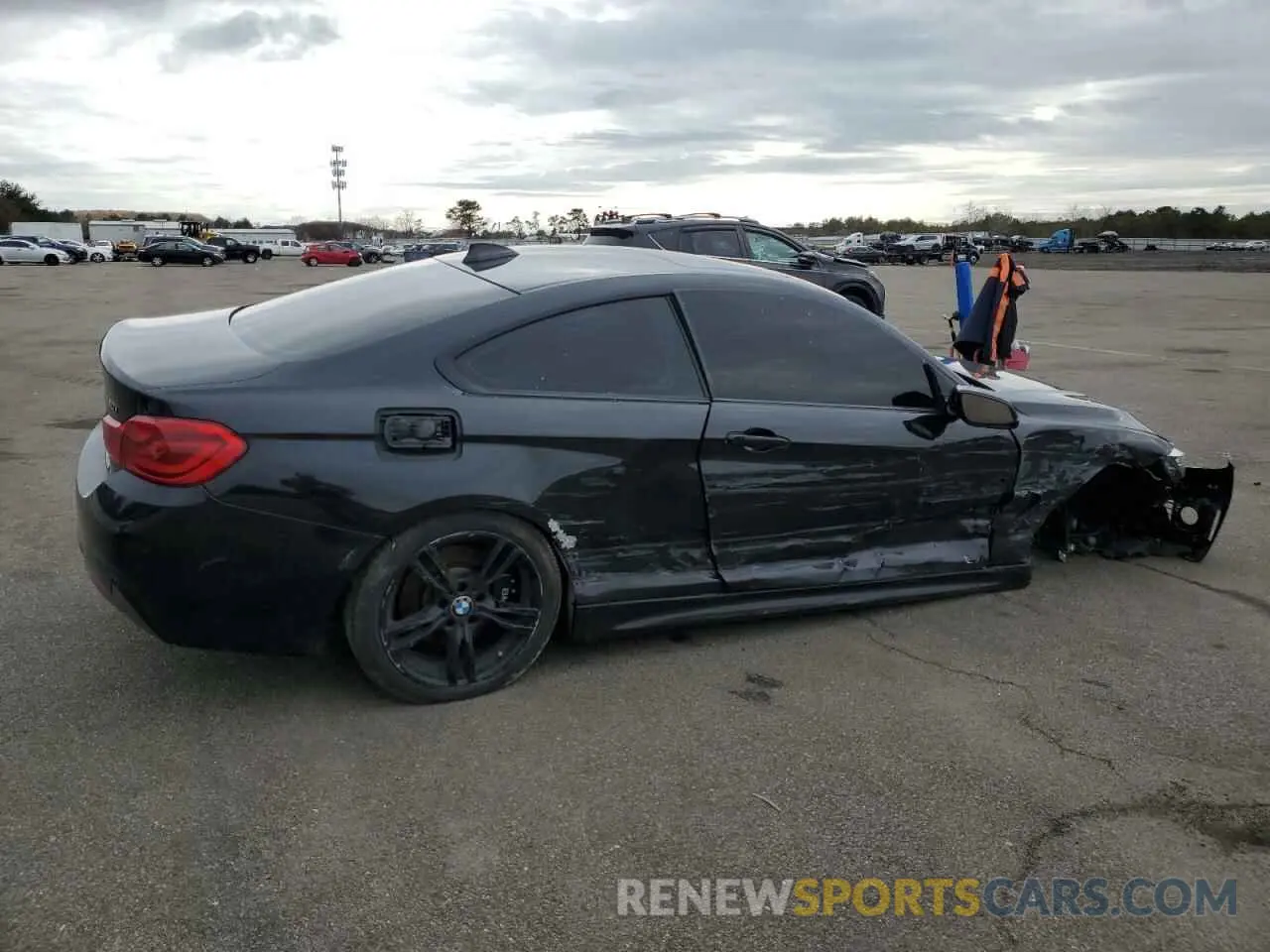 3 Photograph of a damaged car WBA4W5C58KAE49444 BMW 4 SERIES 2019