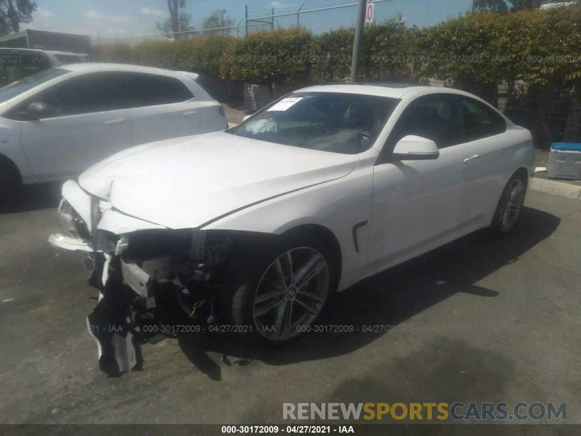 2 Photograph of a damaged car WBA4W7C58KAG52233 BMW 4 SERIES 2019