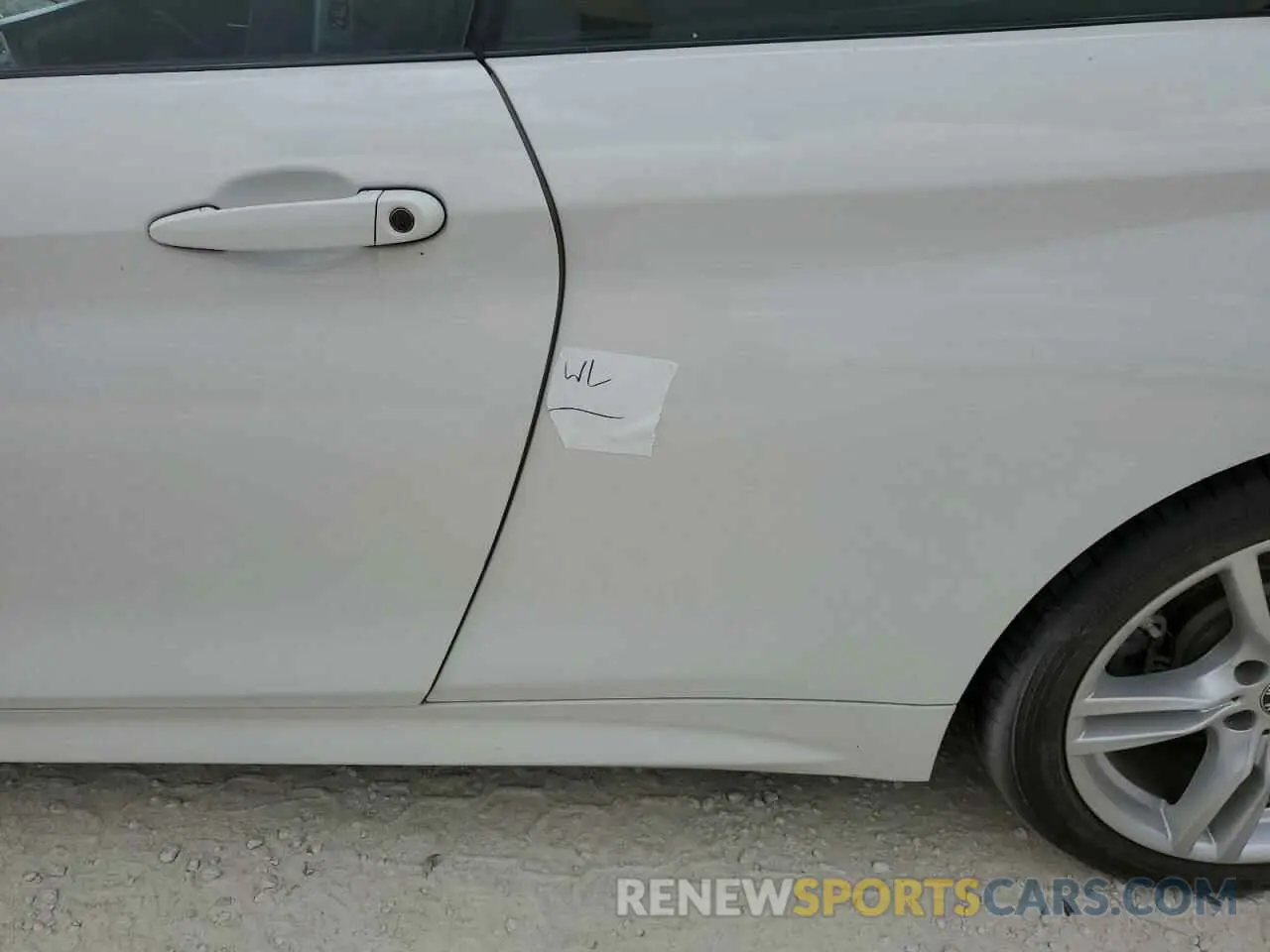 12 Photograph of a damaged car WBA4Z1C53KEE44659 BMW 4 SERIES 2019
