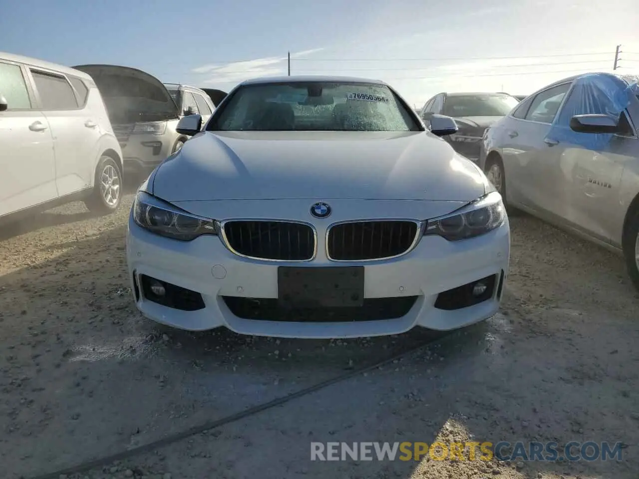 5 Photograph of a damaged car WBA4Z1C53KEE44659 BMW 4 SERIES 2019