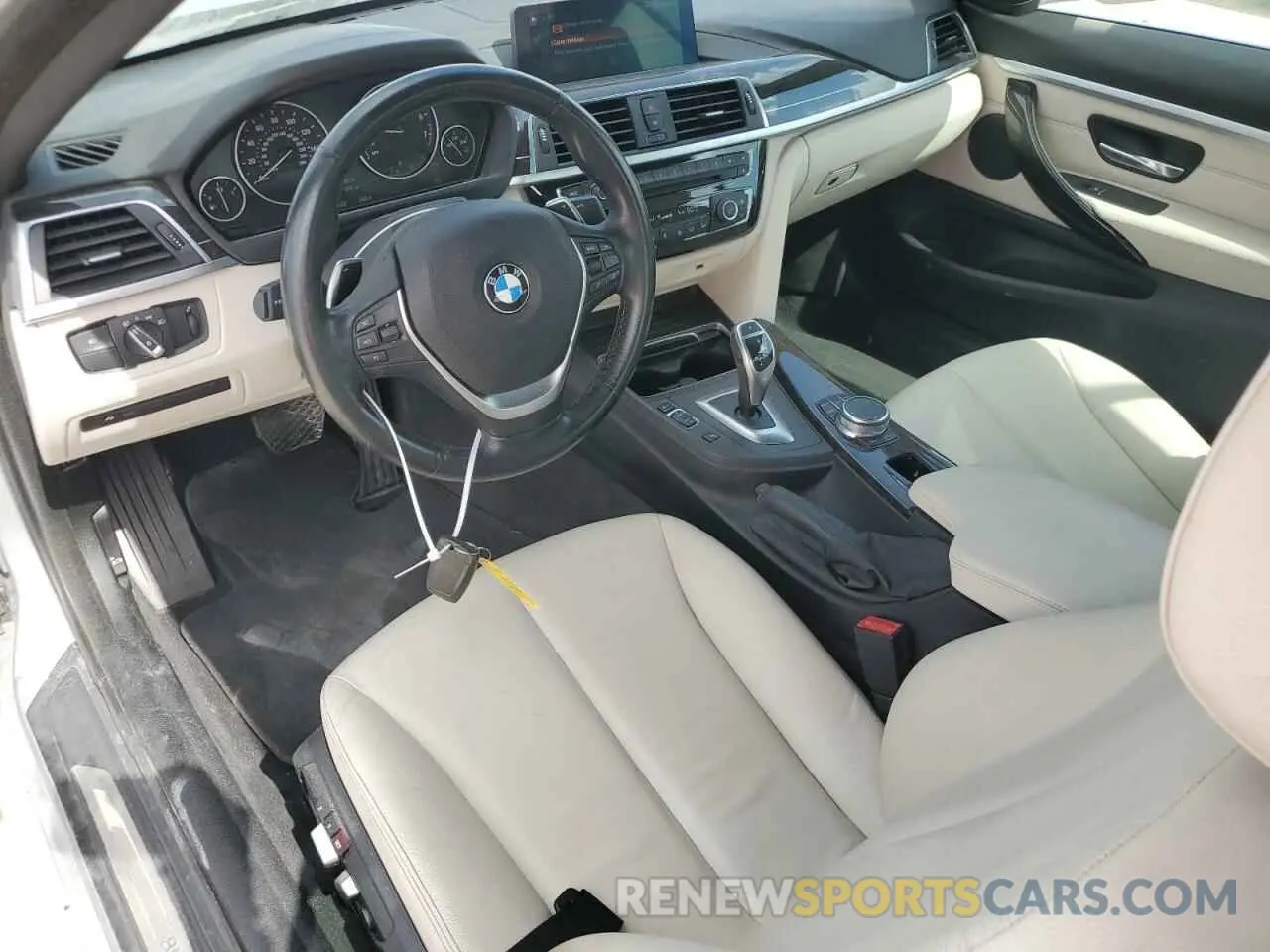 8 Photograph of a damaged car WBA4Z1C59KEE44231 BMW 4 SERIES 2019