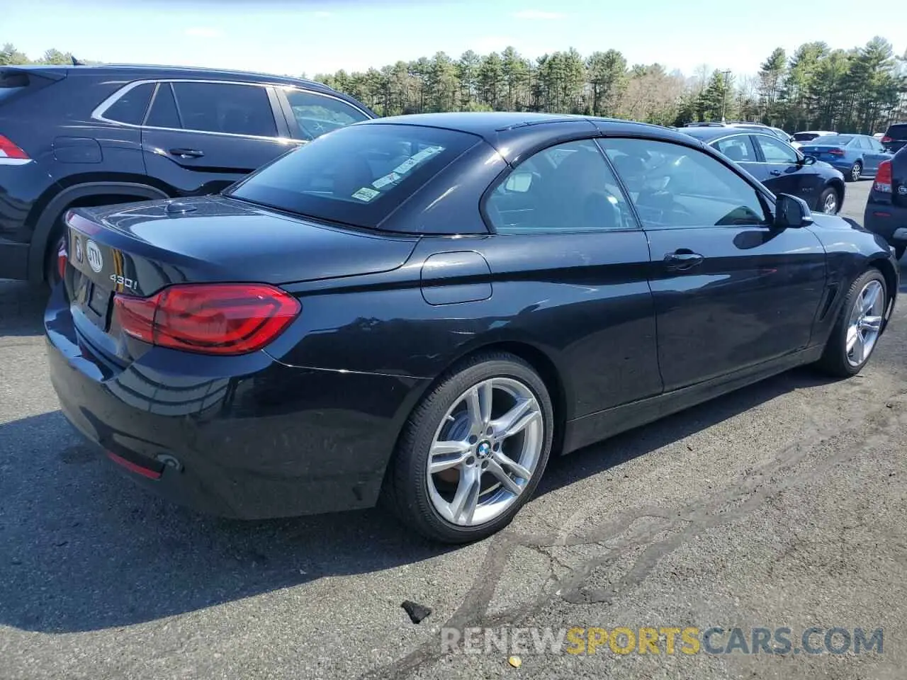3 Photograph of a damaged car WBA4Z3C51KEN88803 BMW 4 SERIES 2019