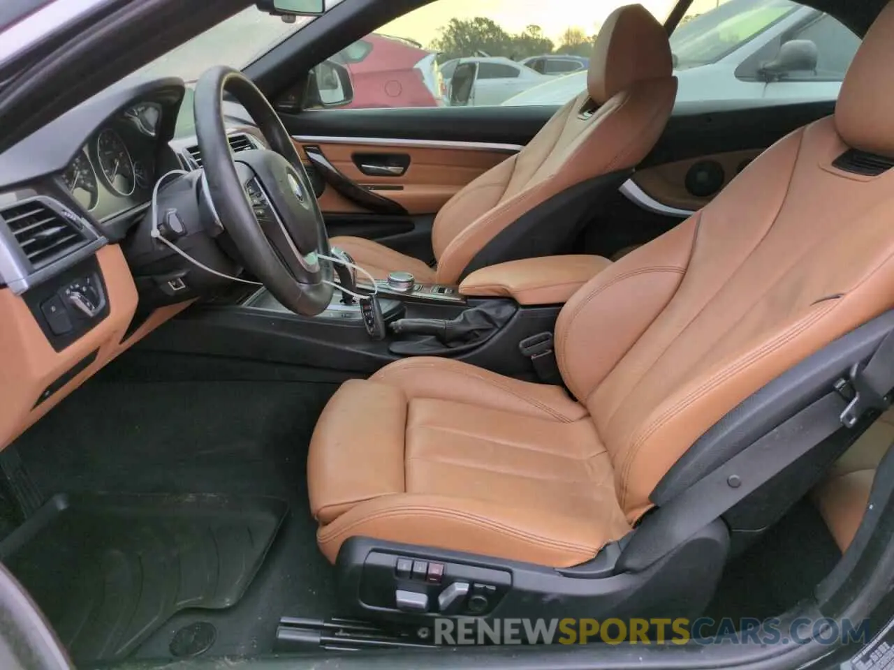 7 Photograph of a damaged car WBA4Z3C5XKEF31793 BMW 4 SERIES 2019