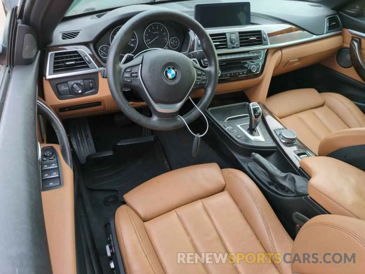 8 Photograph of a damaged car WBA4Z3C5XKEF31793 BMW 4 SERIES 2019